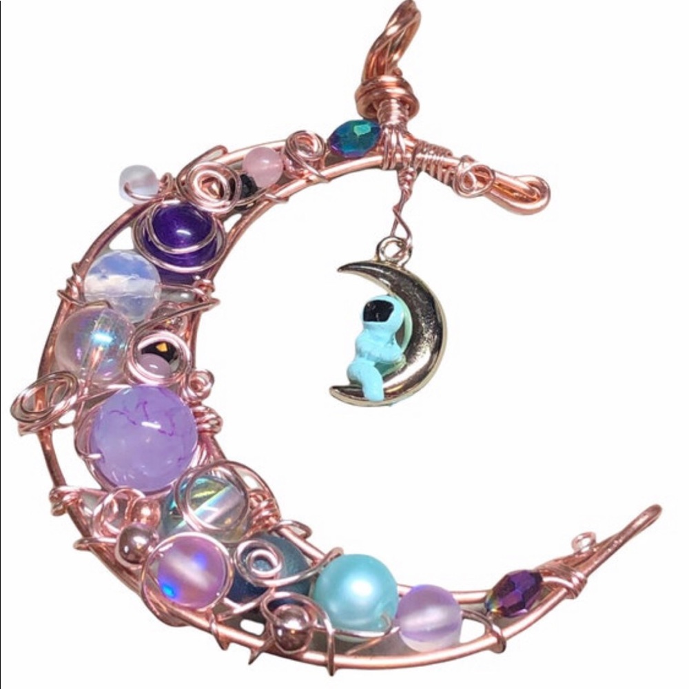💕🎈gorgeous moon handmade wrapped -man in the moon charm